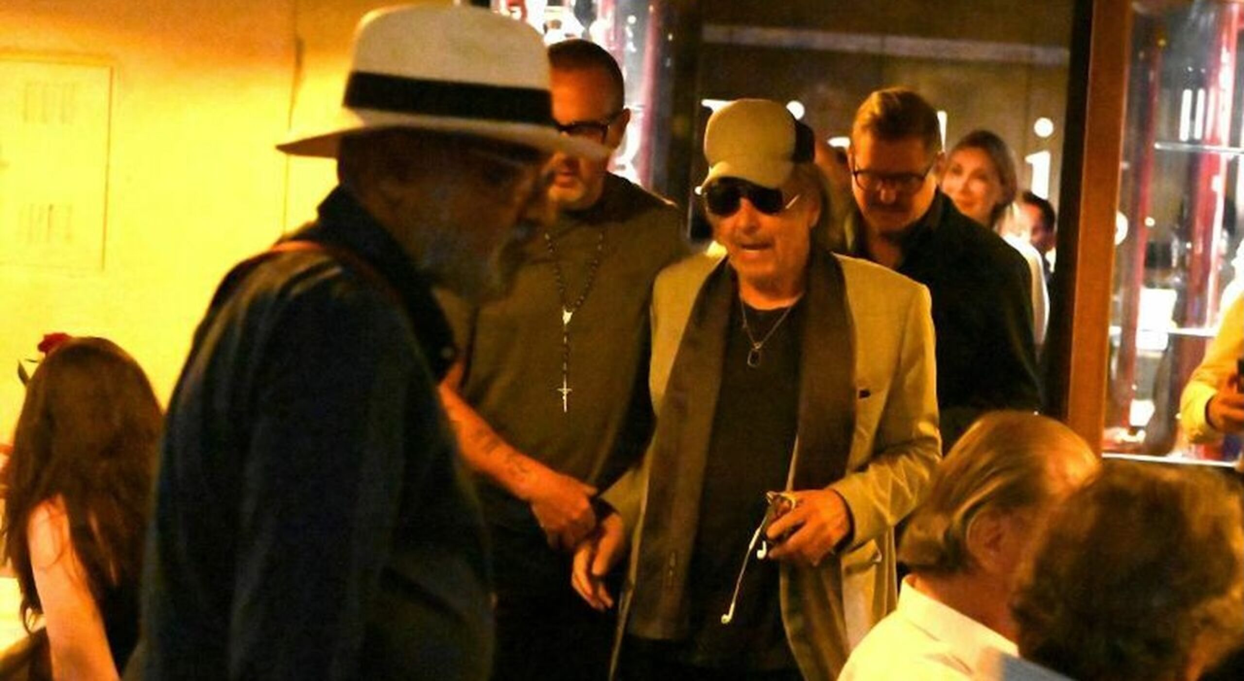 Al Pacino a Roma, cena in centro e bagno di folla