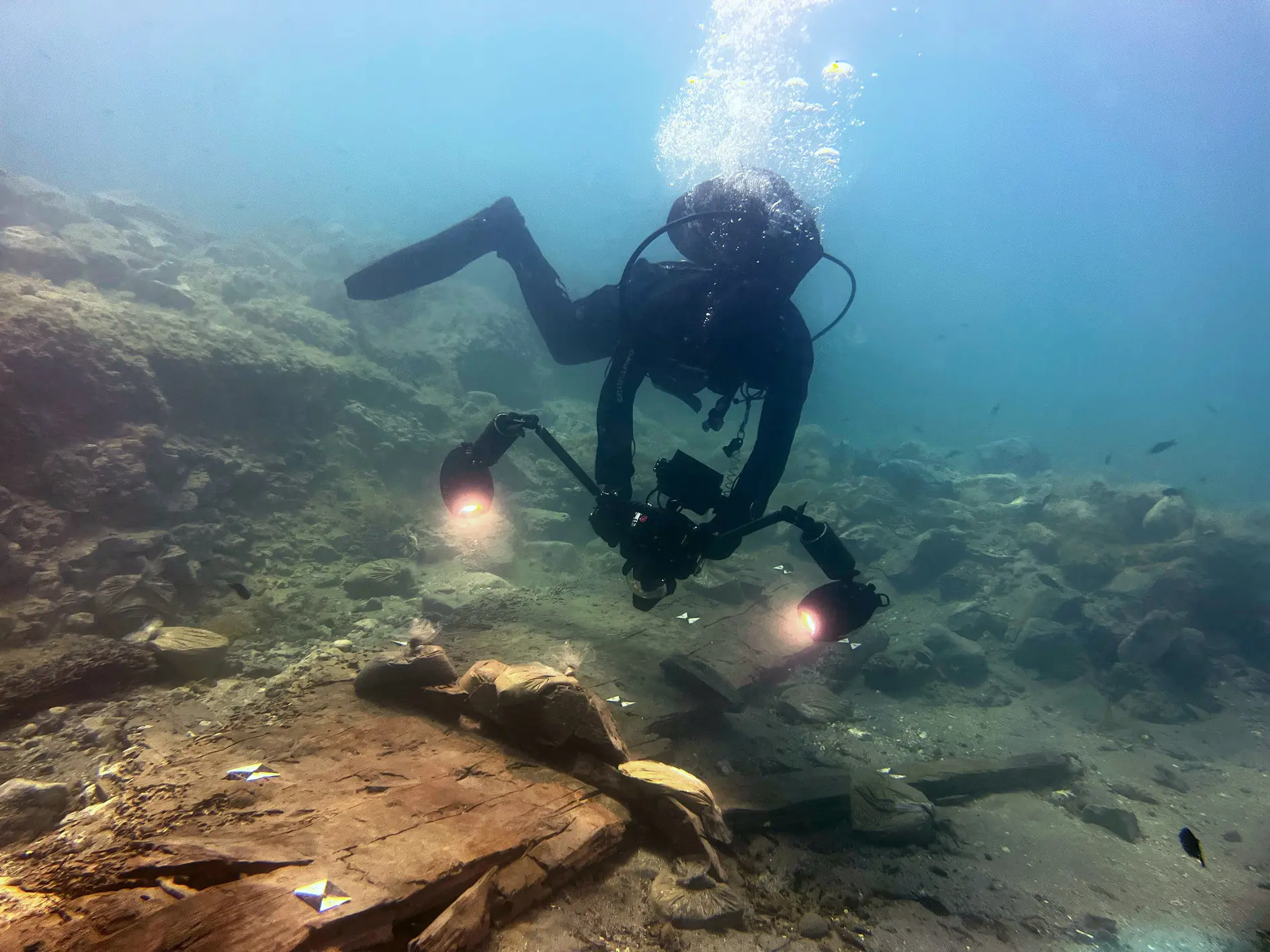 Dai fondali di Ispica riemerge una nave greca di 2500 anni fa. Sarà nel film documentario di Martin Scorsese. VIDEO
