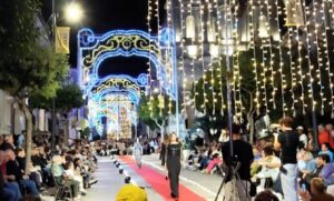 Immagine rappresentativa di Arte e moda. Torna “Chiaramonte in passerella”