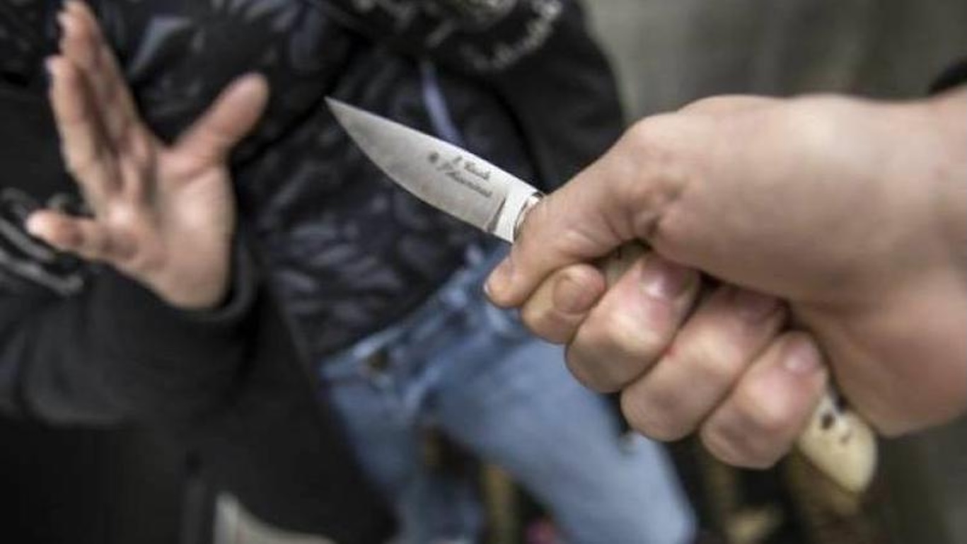 Accoltellamento a Santa Maria del Focallo, denunciato 17enne marocchino