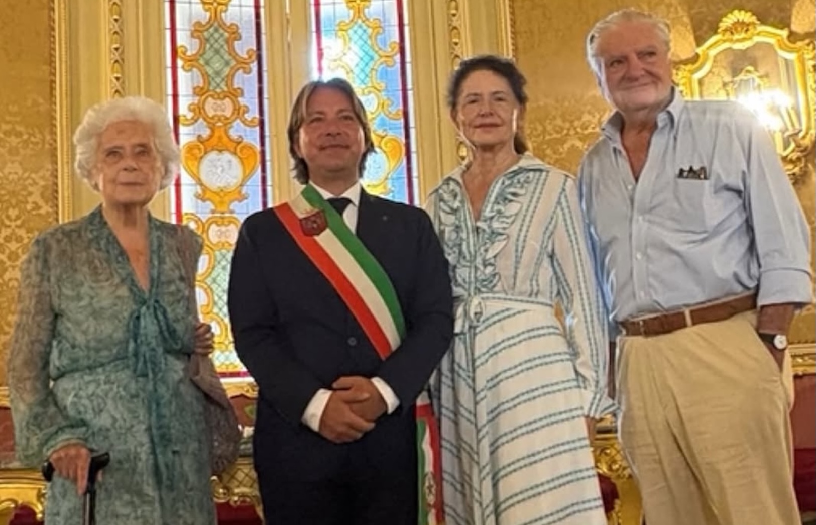 La stilista Luisa Beccaria è diventata cittadina onorario di Noto La stilista Luisa Beccaria è diventata cittadina onorario di Noto