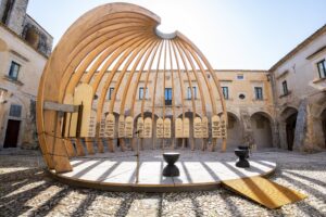 Immagine rappresentativa di Il MACC, Museo d’arte contemporanea del Carmine, aperto fino alle ore 23 sabato 16 e domenica 17 agosto