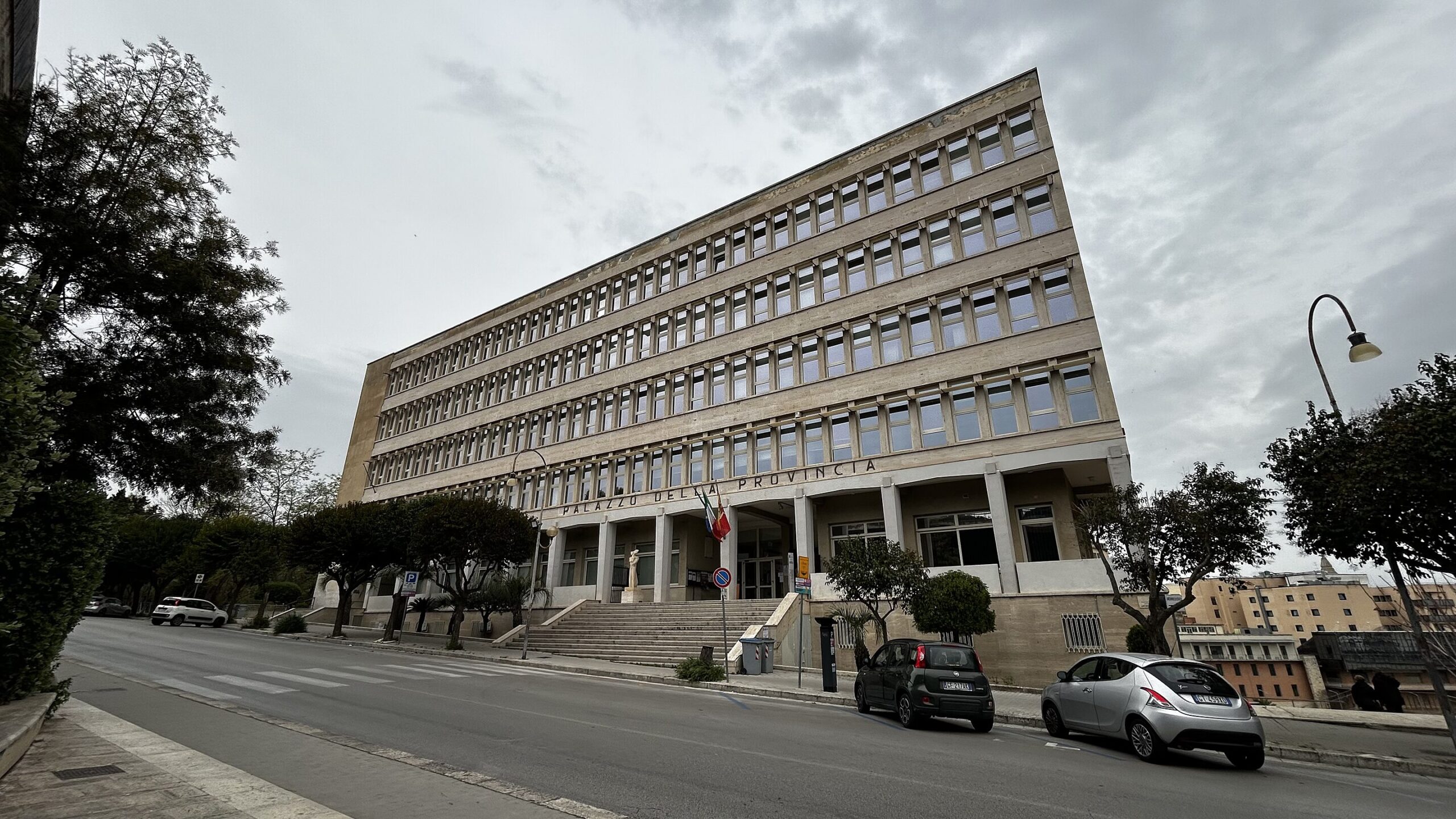 Ragusa, nomine al Libero Consorzio: compensi raddoppiati per i nuclei di controllo Ragusa, nomine al Libero Consorzio: compensi raddoppiati per i nuclei di controllo