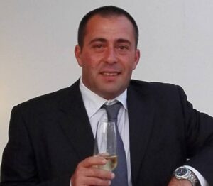 Immagine rappresentativa di Valderice piange Antonio Coppola: il 46enne morto in un incidente a Trapani