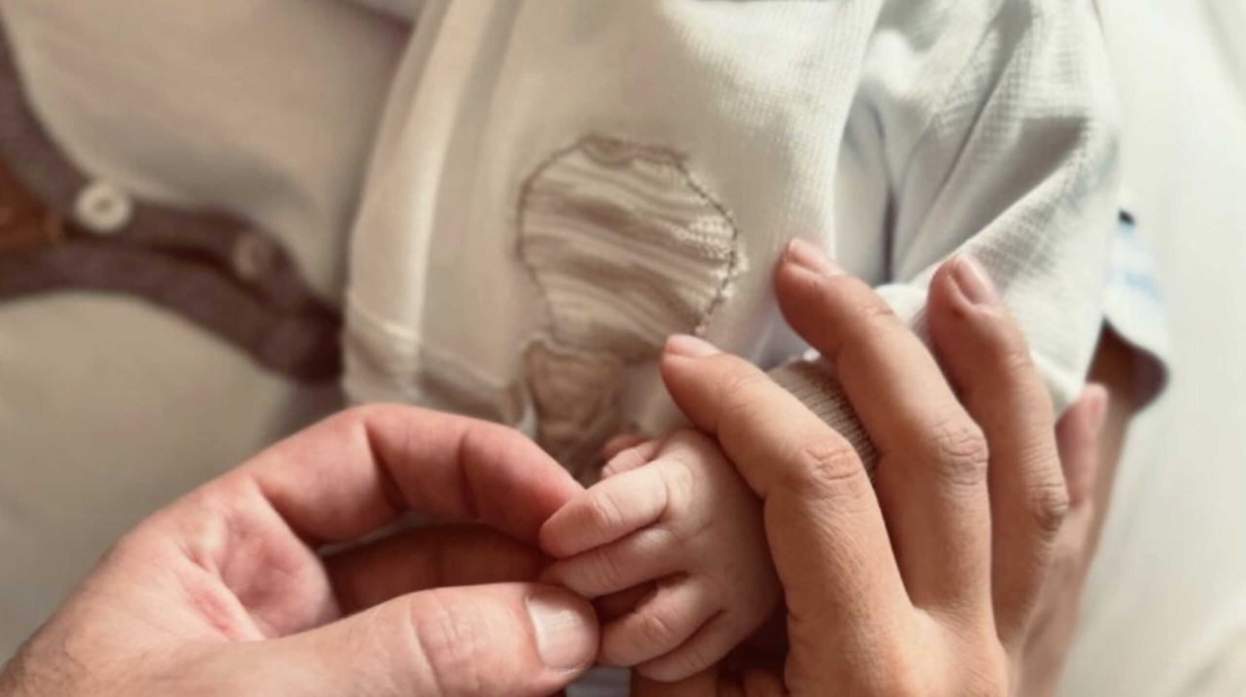 La cantante ragusana Deborah Iurato è diventata mamma. È nato Totò