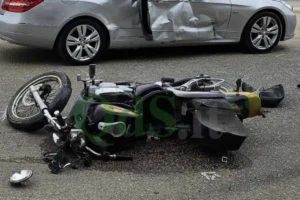 Immagine rappresentativa di Moto contro un’auto, muore Calogero Domenico Cavaleri, 31 anni