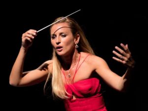 Immagine rappresentativa di Beatrice Venezi è il nuovo direttore musicale della Fenice di Venezia