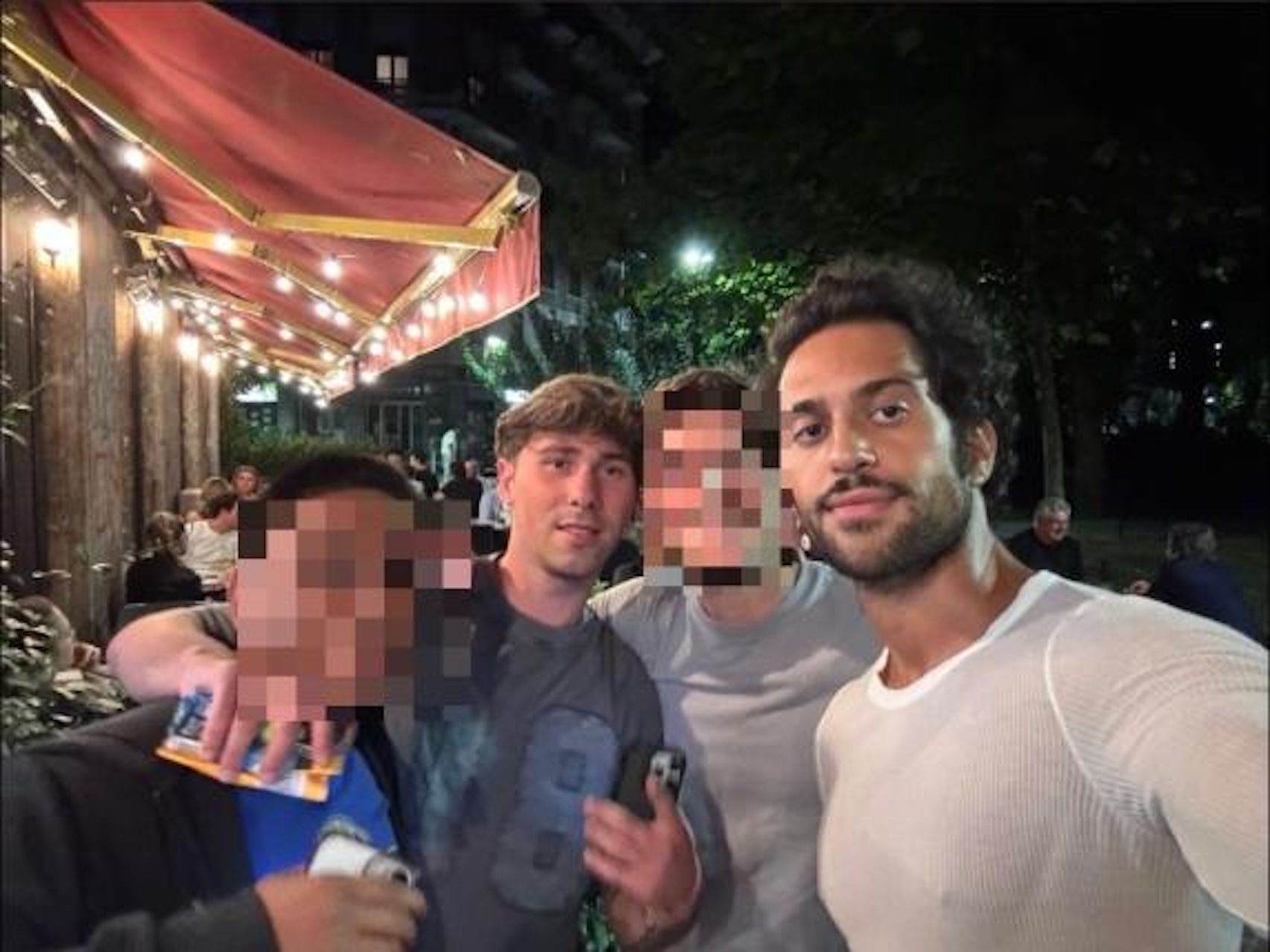 Milano, Matteo Barone ucciso sulle strisce pedonali: arrestato il poliziotto fuori servizio che lo ha travolto. Era positivo all’alcol test