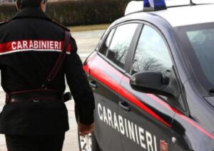 Immagine rappresentativa di Ferita da un proiettile alla spalla: il giallo della ragazza a cui avevano già sparato 4 anni fa
