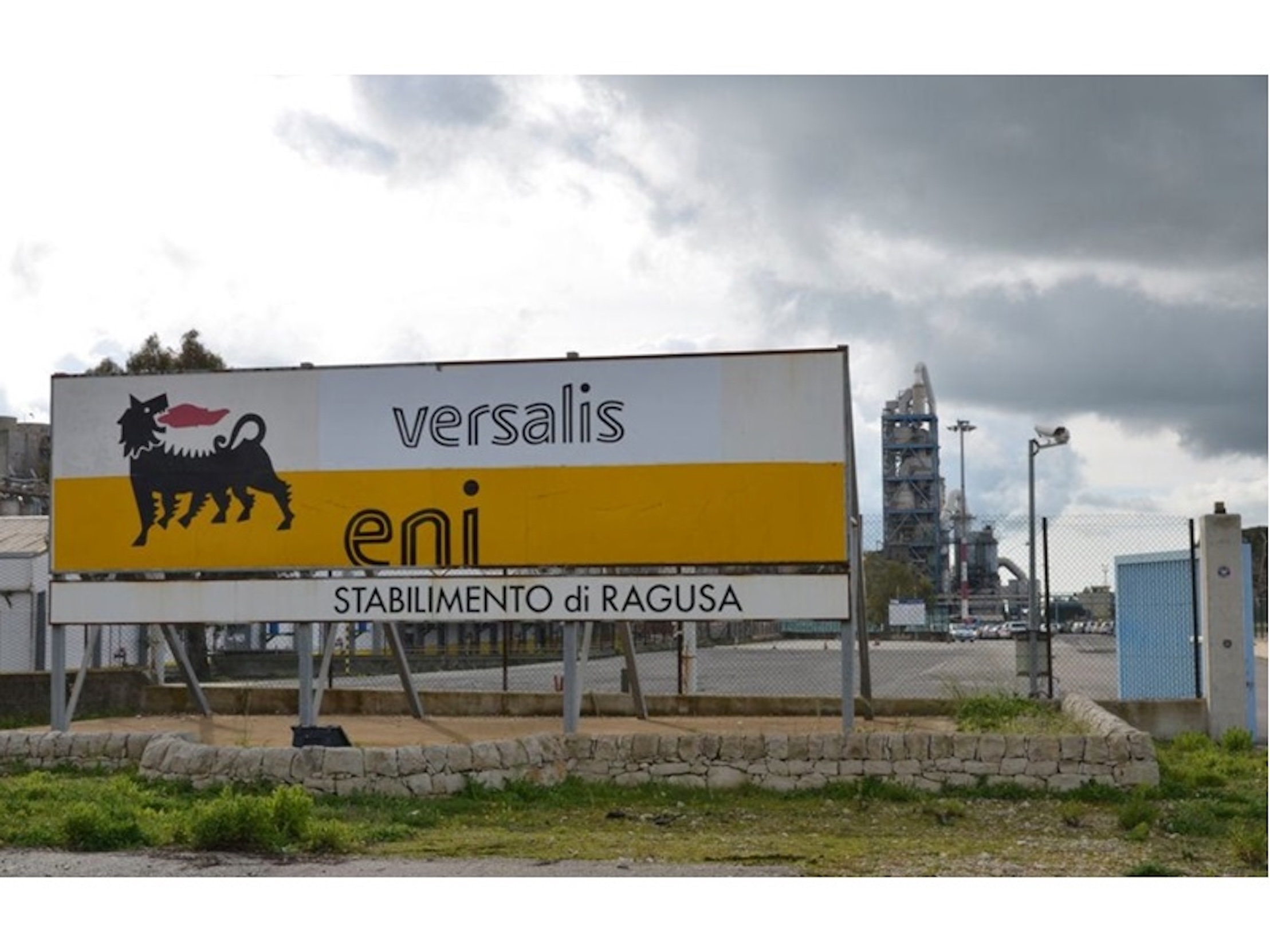 Versalis Ragusa: una riconversione industriale a prova di scadenza? Versalis Ragusa: una riconversione industriale a prova di scadenza?