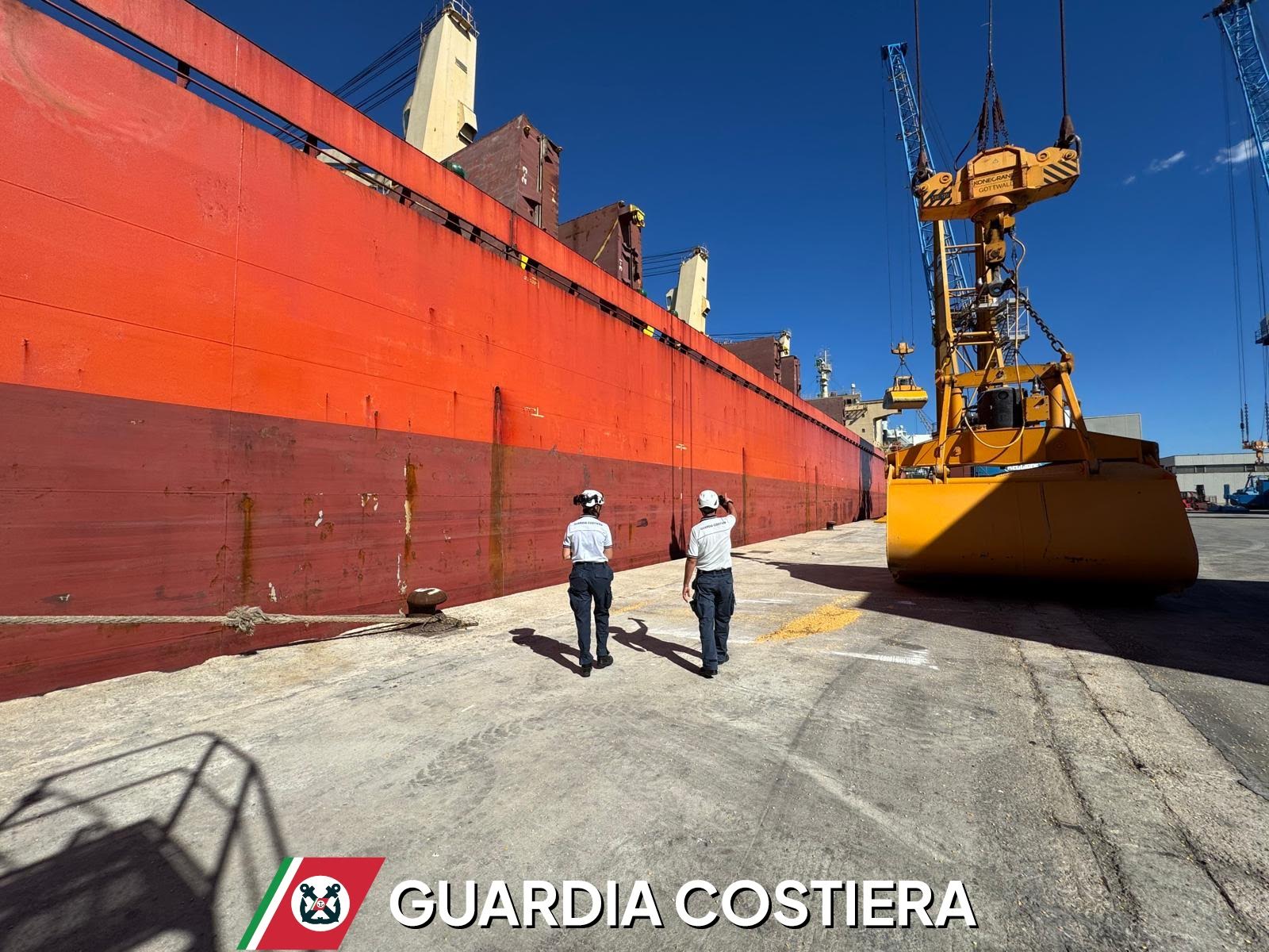 Scoperta una nave insicura al porto di Pozzallo, è stata detenuta in porto