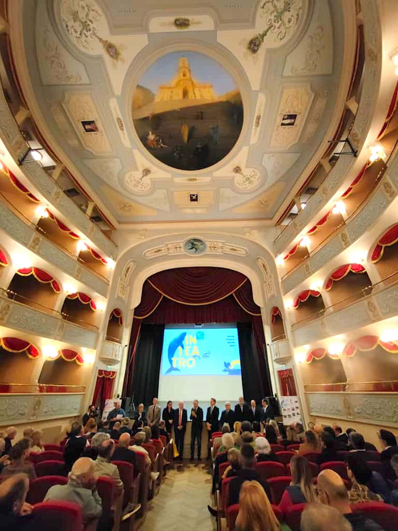 Il rinnovato Teatro Garibaldi di Modica riabbraccia il pubblico e presenta le nuove stagioni di prosa e musica Il rinnovato Teatro Garibaldi di Modica riabbraccia il pubblico e presenta le nuove stagioni di prosa e musica