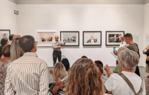 Modica, prorogata all’11 gennaio la mostra Banksy Immagine rappresentativa di Modica, prorogata all’11 gennaio la mostra Banksy