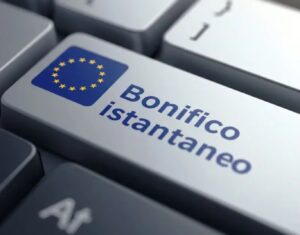 Bonifico istantaneo, nuove regole da oggi
