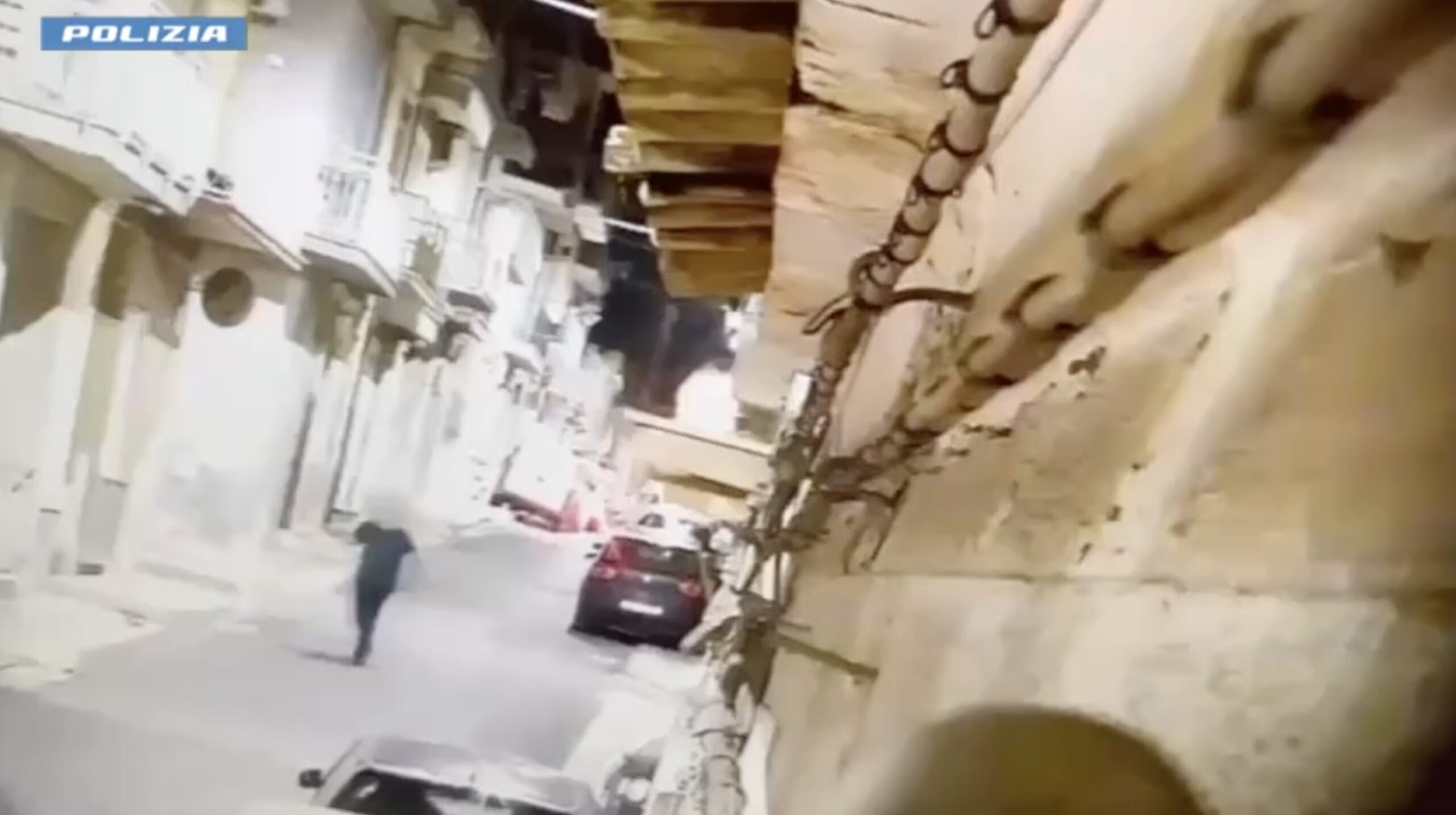 Il VIDEO della latitanza del boss vittoriese Gianfranco Stracquadaini Il VIDEO della latitanza del boss vittoriese Gianfranco Stracquadaini