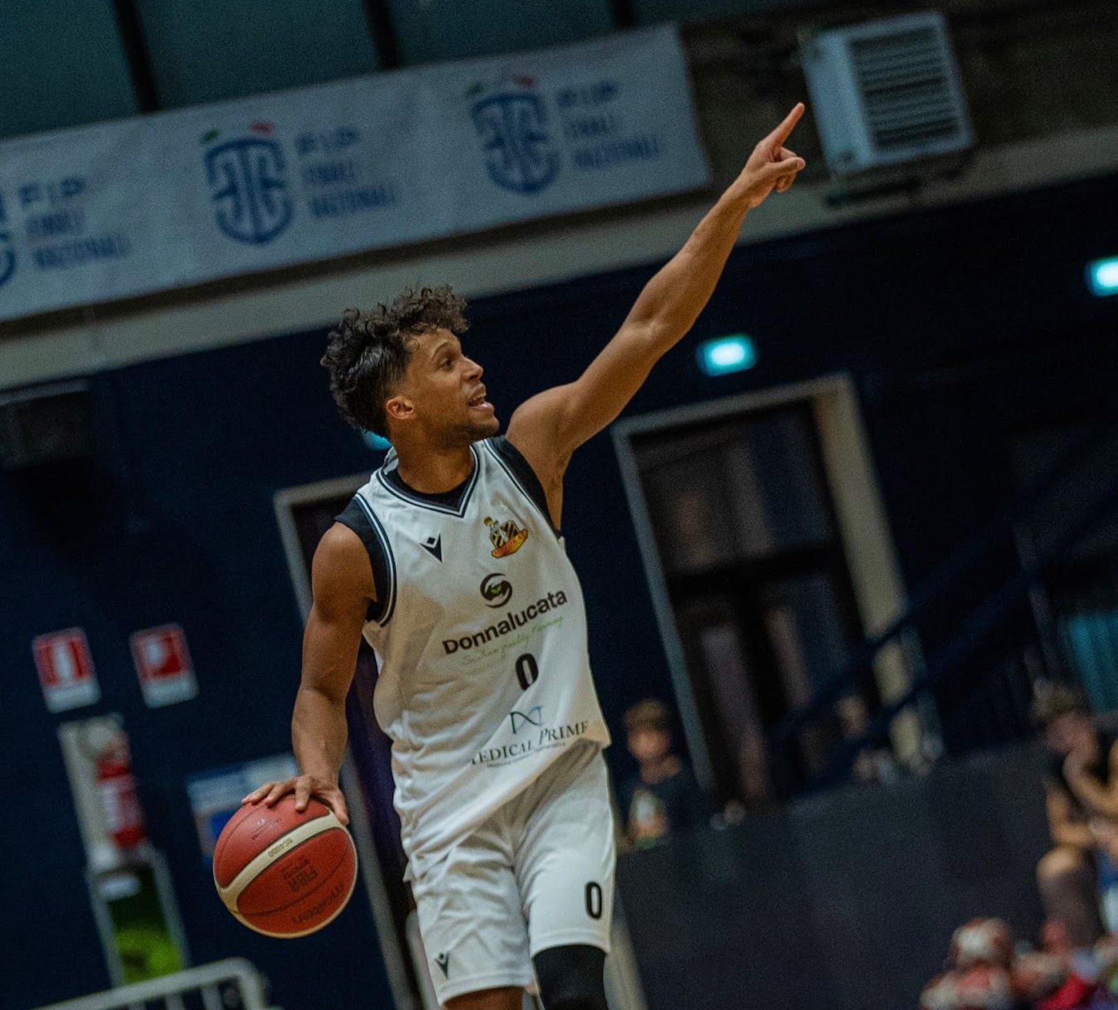 Basket Serie C. Scontro salvezza: l’ASD Siracusa Basket batte la  Scicli Meerkat per 72-70