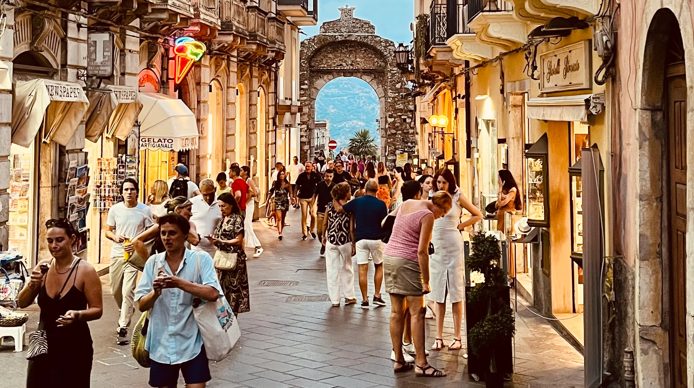 Turismo, il dato da record a Taormina: oltre 1,3 milioni di presenze al 31 ottobre