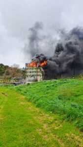 Immagine rappresentativa di Incendio al pozzo petrolifero Irminio, al confine tra Scicli e Ragusa