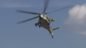 Immagine rappresentativa di Elicotteri in volo nel ragusano, sono esecitazioni dell’istituto aeronautico